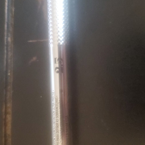 Benefit brow pencil - Picture 3 of 5